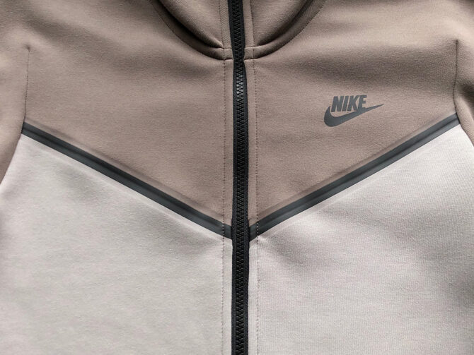 TECH FLEECE - CREAM (completa) – Image 8