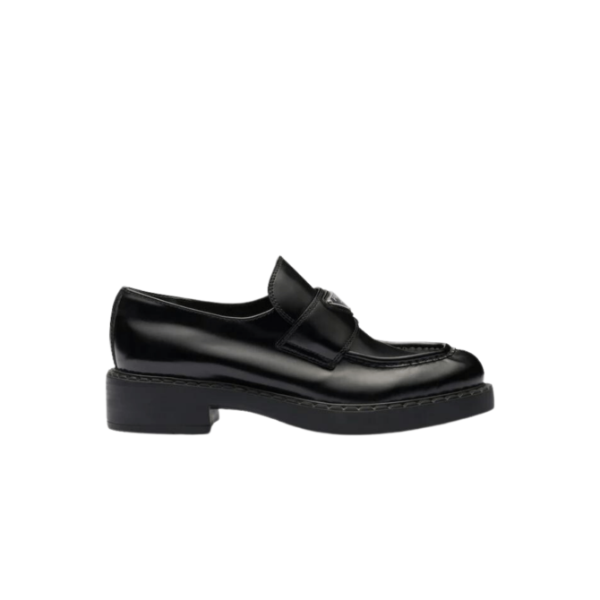 MOCASSINO IN PELLE NERO CON LOGO CLASSIC